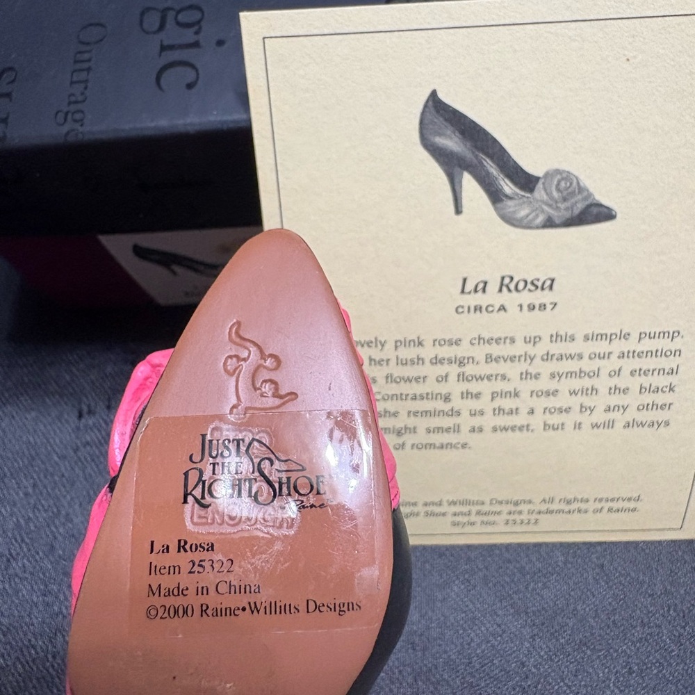 Just The Right Shoe Black and Pink Heels - Picture 5 of 5